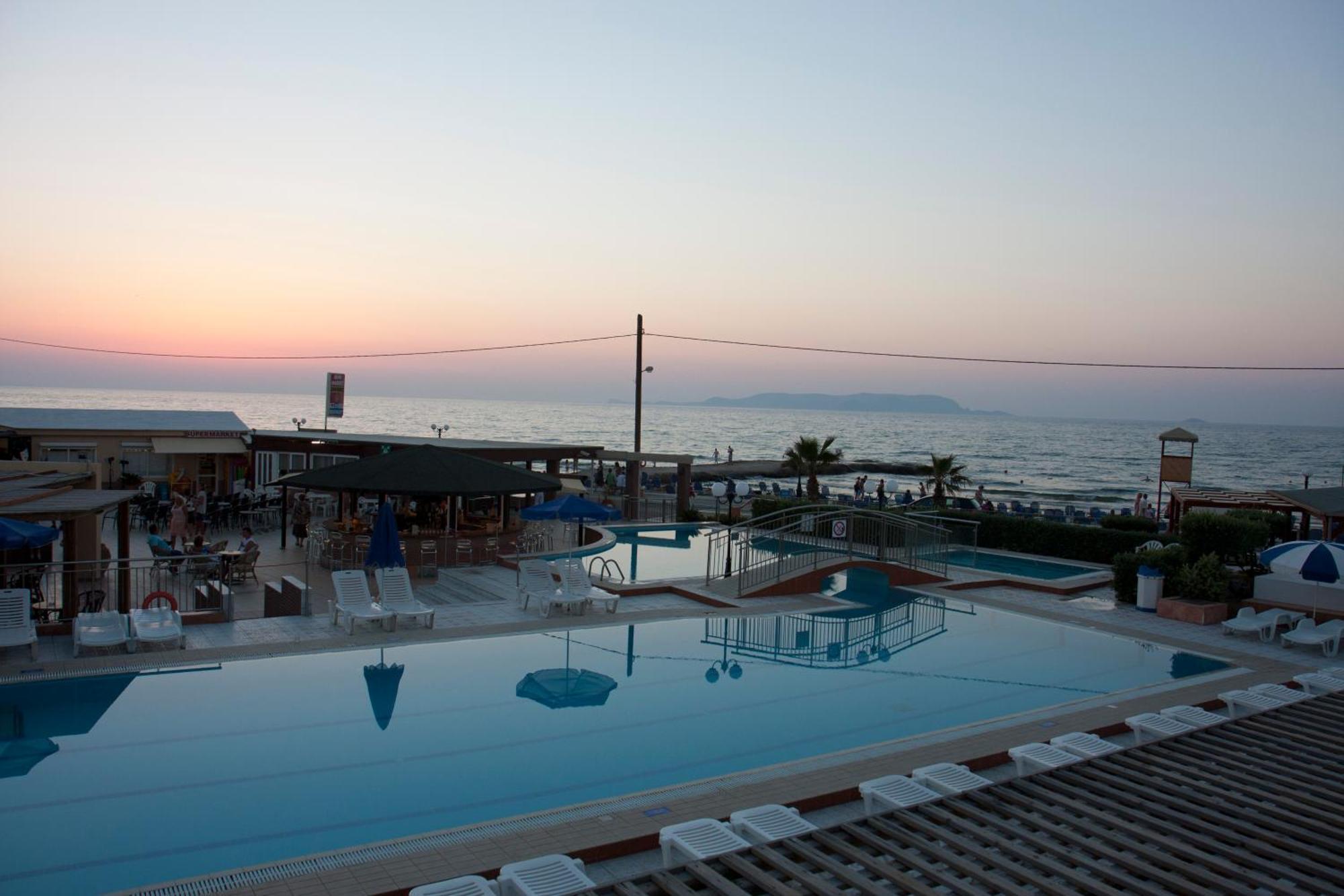 Astir Beach Hotel Gouves Exterior photo